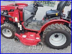 Mahindra 26XL Tractor 4x4 Loader Mower Backhoe 209 hours