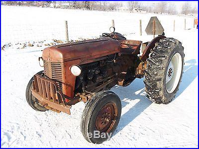 Massey Ferguson 35 Deluxe Tractor Gas Selling with no Reserve
