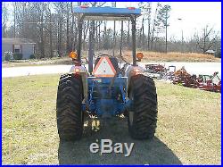 NEW HOLLAND 1920 4X4 LOADER TRACTOR ONLY 795 HOURS