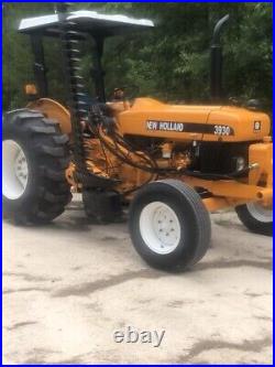 New Holland Scissor Tractor 3930. Contact Seller for Delivery Options