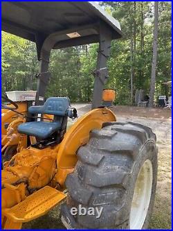 New Holland Scissor Tractor 3930. Contact Seller for Delivery Options