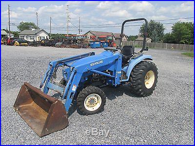 New Holland TC25D 4x4 Compact Tractor w/ Loader