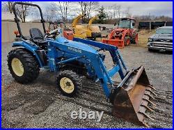 New Holland TC25D Tractor 4WD Diesel 7308 Loader Mid PTO 1890Hrs Diesel 25HP