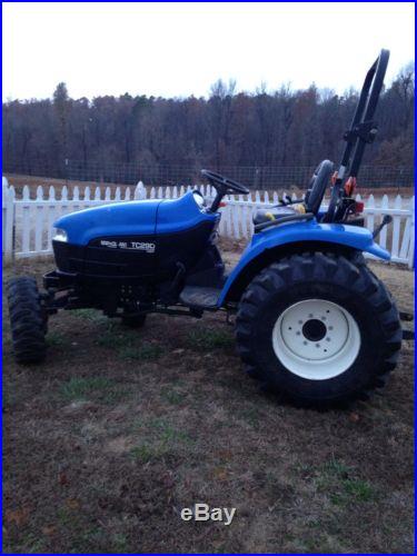 New Holland TC29D super steer. Hydro tractor. Fancy tractor. Rear remote