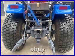 New Holland TC29 with front end loader-4X4