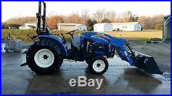New Holland Tractor 38hp 4x4 with loader. 120hrs. Free hauling to your home
