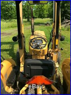 New holland ford 445D tractor loader, 1355 hours, new tires, hydraulic remote