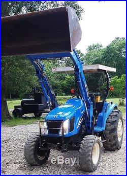 New holland tractor TC35A 4x4 loader