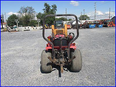 Nice Massey Ferguson 1010 Hydro 4x4 Compact Tractor w/ Loader