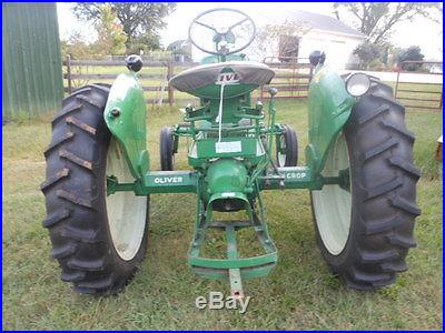 Oliver 660 tractor