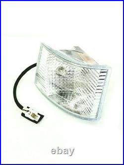 Right-Hand (RH) Front Parking Lamp for Mahindra Tractor 007700746C91