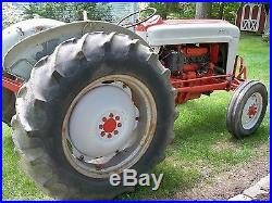 Tractor 1958 Ford 850 Ready for you. For farm or play