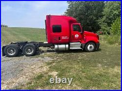 Truck, semi truck, semi-truck, tractor trailer, tractor, tractor-trailer
