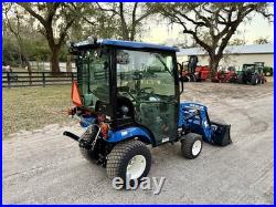 Un-used New Holland Workmaster 25s Mini Cab Tractor 4x4 Enclosed Cab 8 Hrs