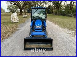 Un-used New Holland Workmaster 25s Mini Cab Tractor 4x4 Enclosed Cab 8 Hrs