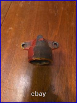 Used International 332554R1 Oil Cooler Elbow D&DT 361/407 Used International 332554R1 Oil Cooler Elbow D&DT 361/407