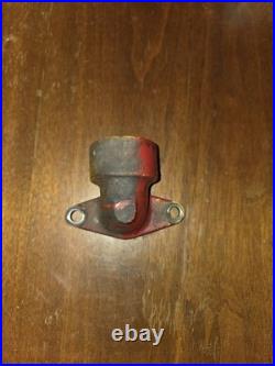 Used International 332554R1 Oil Cooler Elbow D&DT 361/407 Used International 332554R1 Oil Cooler Elbow D&DT 361/407