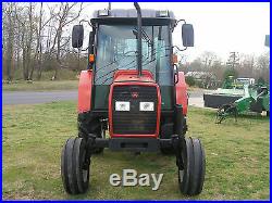 VERY NICE 471 MASSEY FERGUSON CAB TRACTOR ONLY 661 HOURS