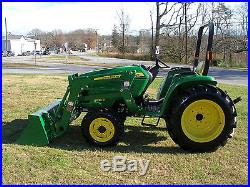 VERY NICE JOHN DEERE 3038E 4 X 4 LOADER TRACTOR ONLY 174 HOURS