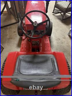 VINTAGE 1970s RAIDER 12 WHEEL HORSE TRACTOR 6 SPEED 12HP RUNNING FARM TRACTOR