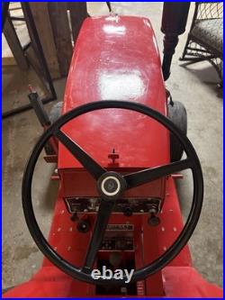 VINTAGE 1970s RAIDER 12 WHEEL HORSE TRACTOR 6 SPEED 12HP RUNNING FARM TRACTOR