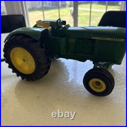 Vintage John Deere 5020 Diesel Tractor With Trailer (Agriculture) Vintage John Deere 5020 Diesel Tractor With Trailer (Agriculture)