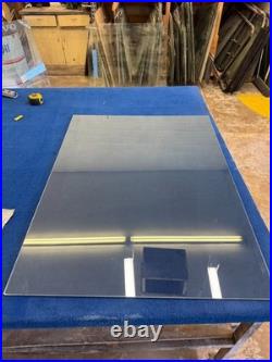 Volvo EC140 EC160 EC180 EC220 EC250 EC300 EC380 EC480 Windshield Glass Volvo EC140 EC160 EC180 EC220 EC250 EC300 EC380 EC480 Windshield Glass